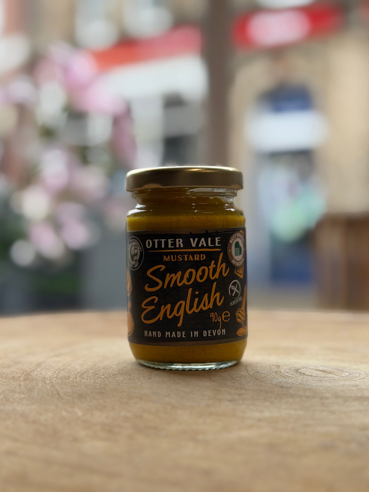 Mustard Otter Vale