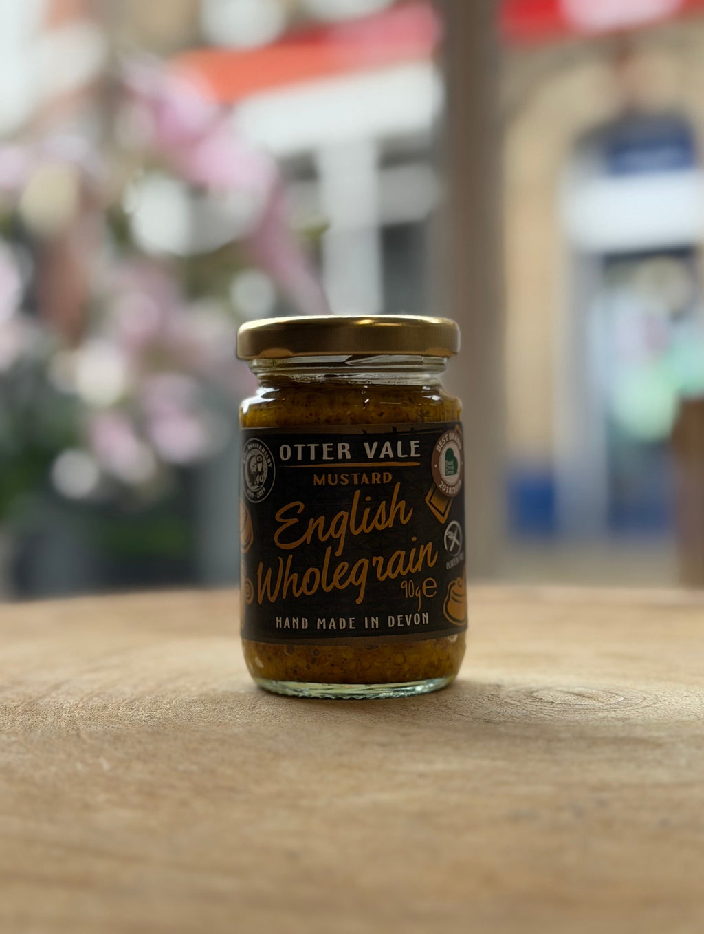 Mustard Otter Vale